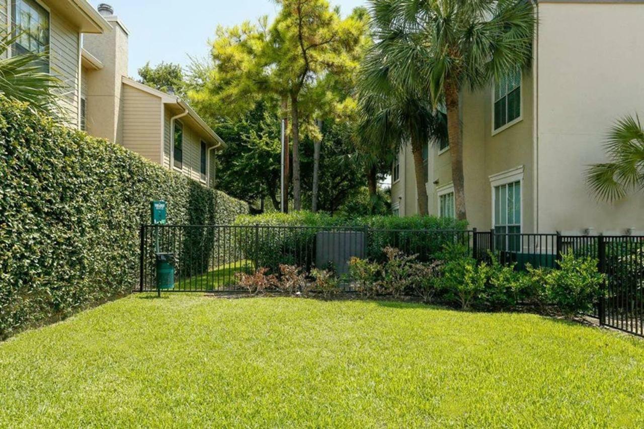 هيوستن Cozy Home Near Med Center, Nrg, Galleria & Dtown المظهر الخارجي الصورة
